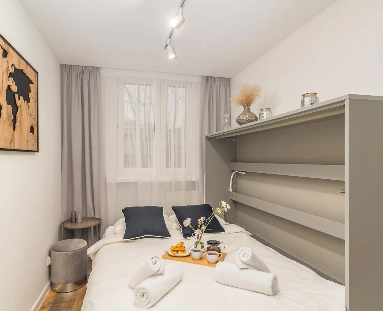 Apartment Pradnik Bialy Apt - Parks Nearby - By Rentujemy Krakow